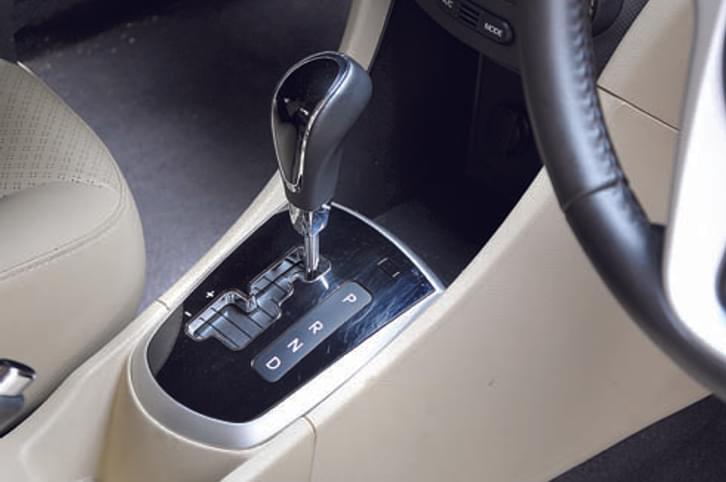 2011 Hyundai Verna CRDi Auto 2011 Hyundai Verna CRDi Auto